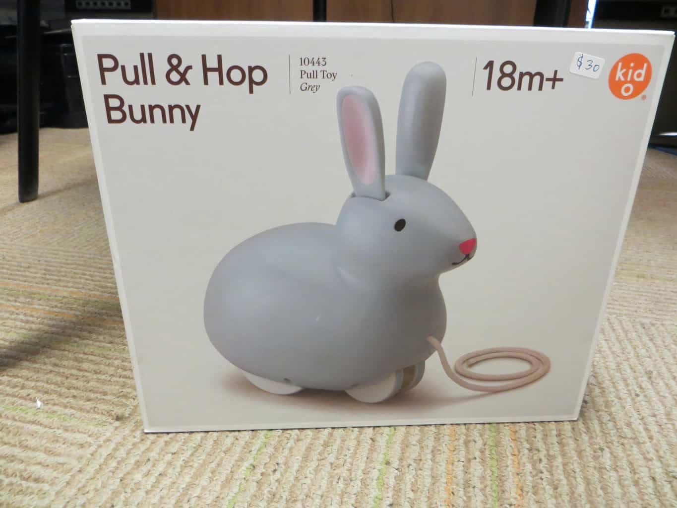 TOY : Toddlers : Pull-string Bunny