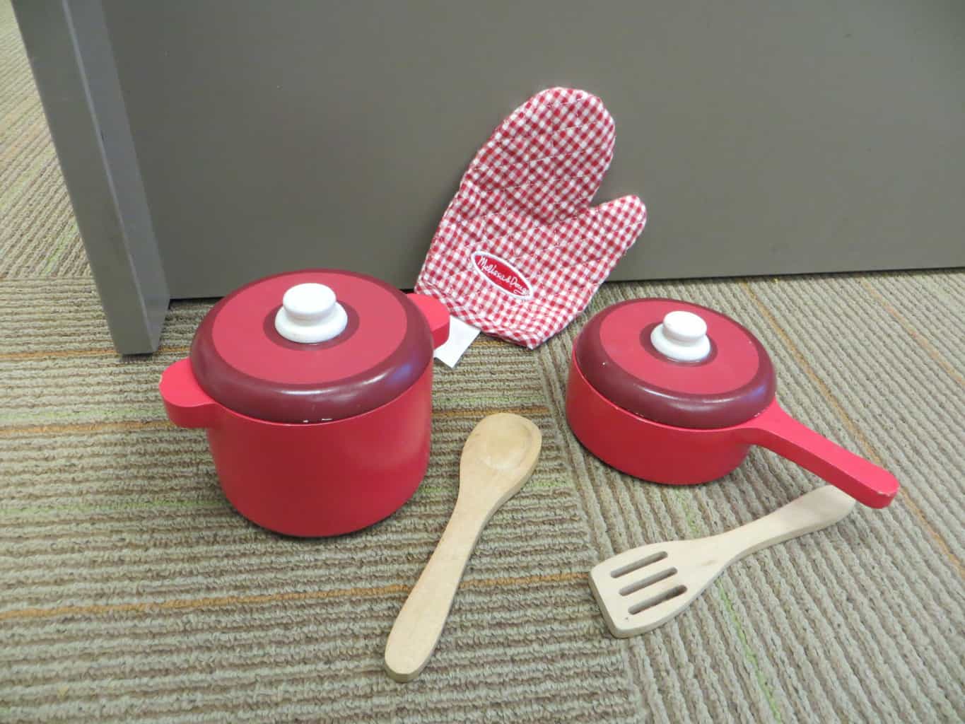 TOY : Food : Cooking Pots &amp; Pans Set