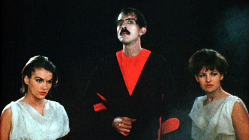 Manos: The Hands of Fate (1966, NR)
