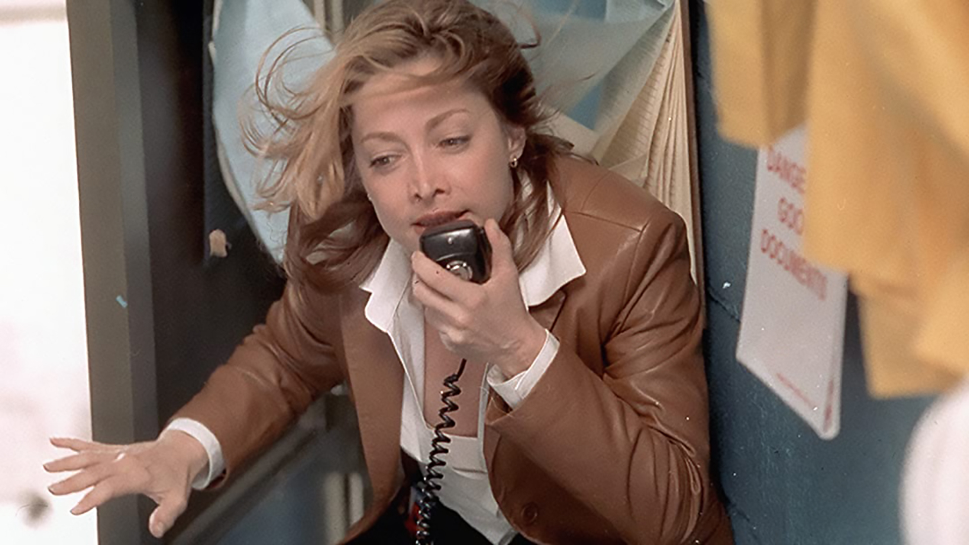 Atomic Twister (2002, PG)