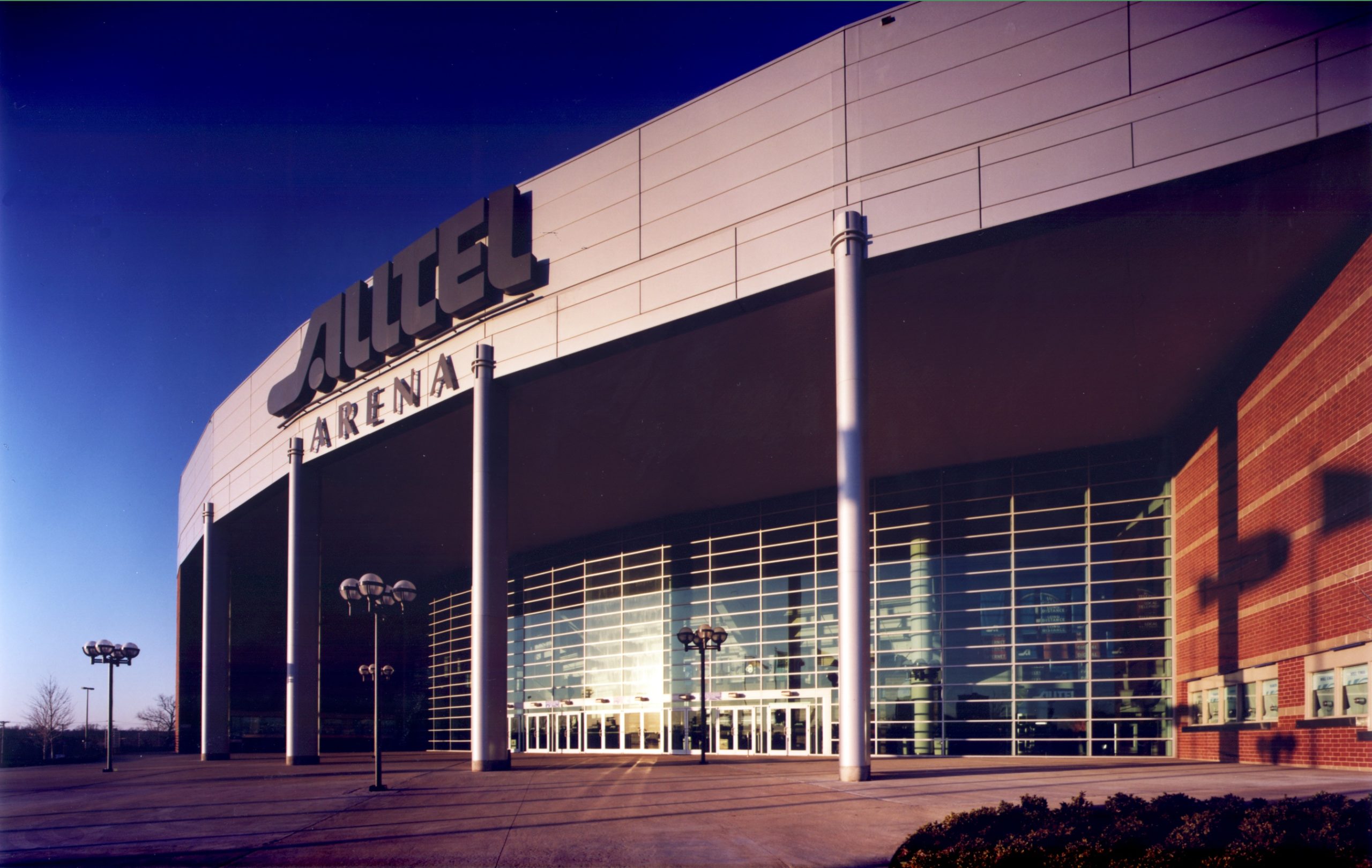 Arkansas Sounds Presents: The 1999 Alltel Arena Grand Opening