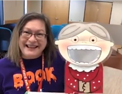 Storytime Sarah Old Lady Who Swallowed A Bat